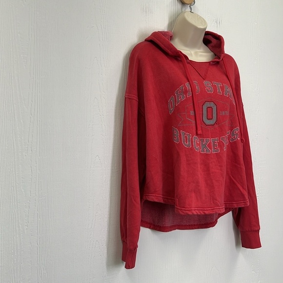 Colosseum - Ohio State Buckeyes Graphic Red Hooded Sweatshirt Size Medium - Picture 3 of 10